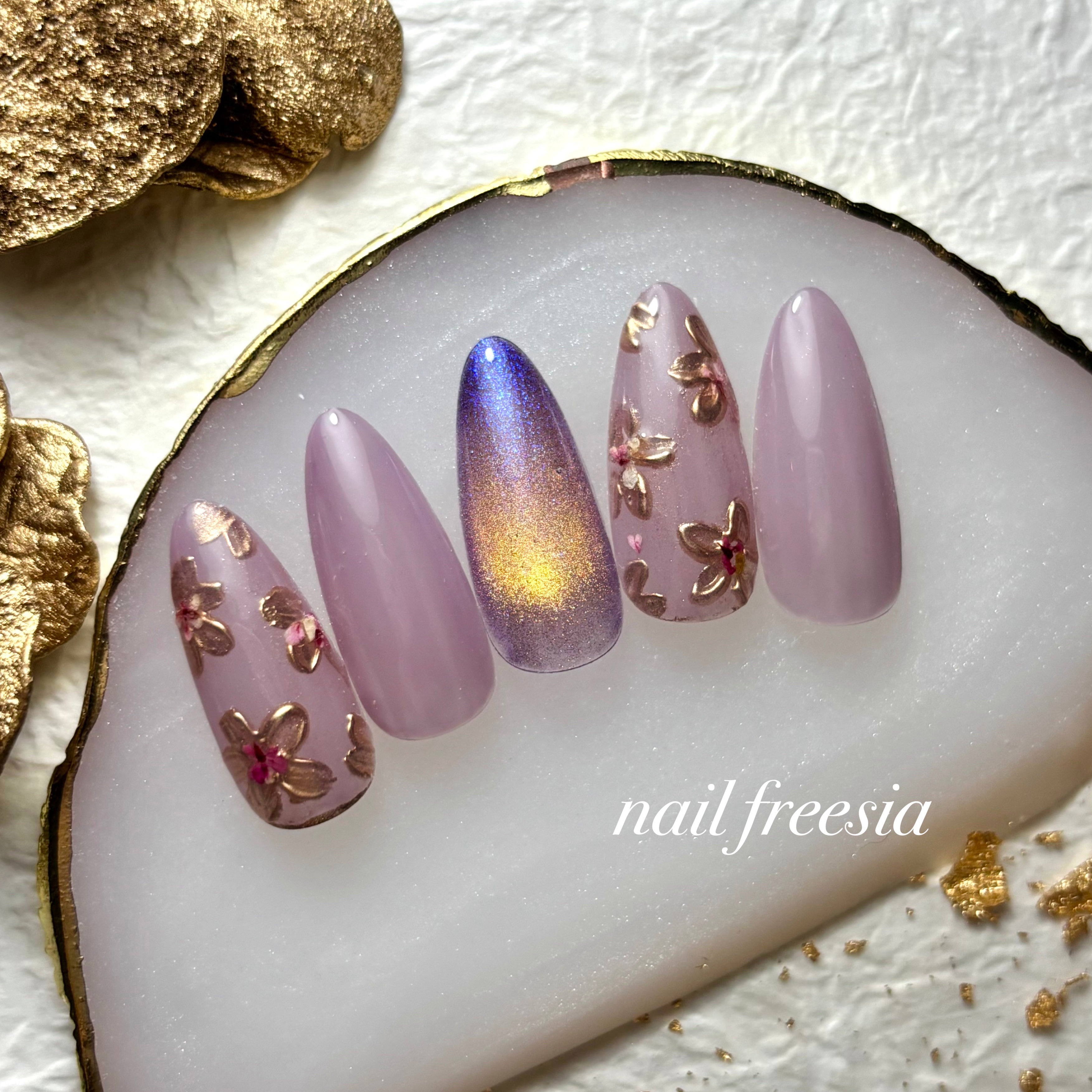 nail_freesia