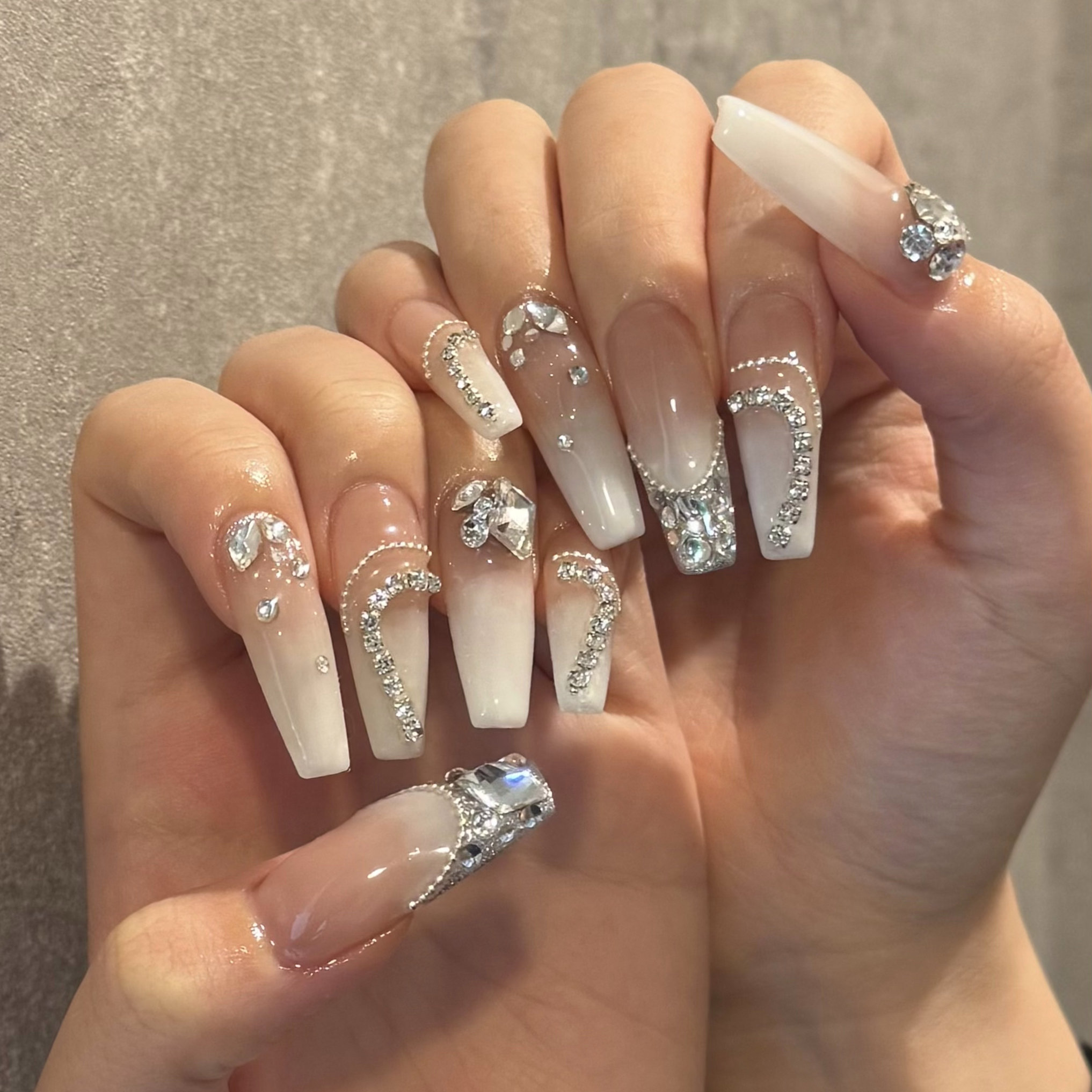 airi_trunail