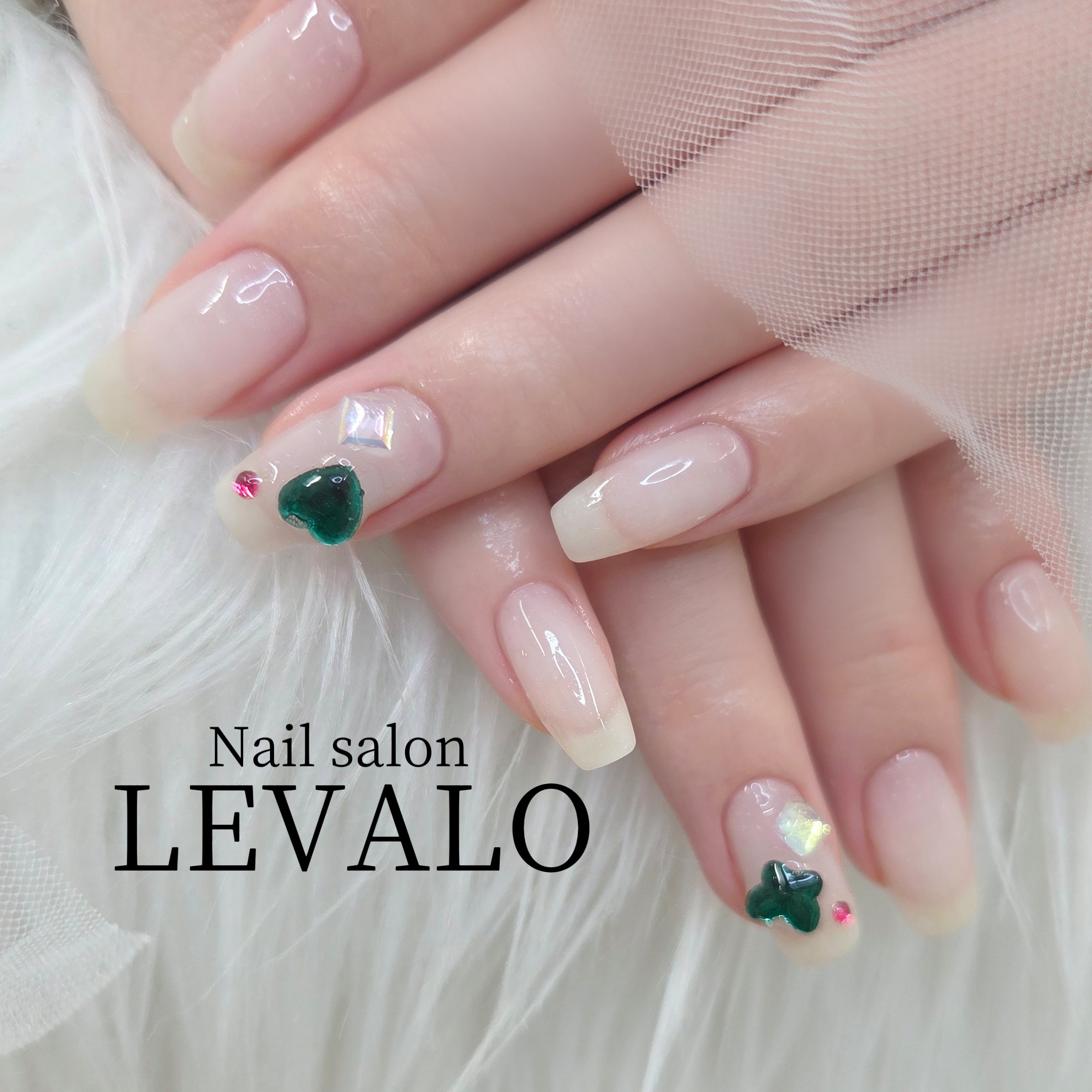 nail_salon_LEVALO