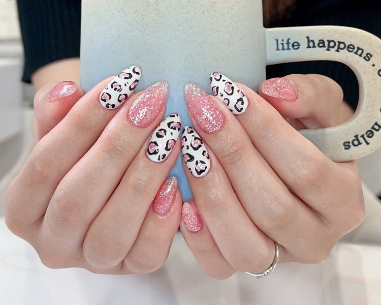 Nail_salon_temporarily_closed