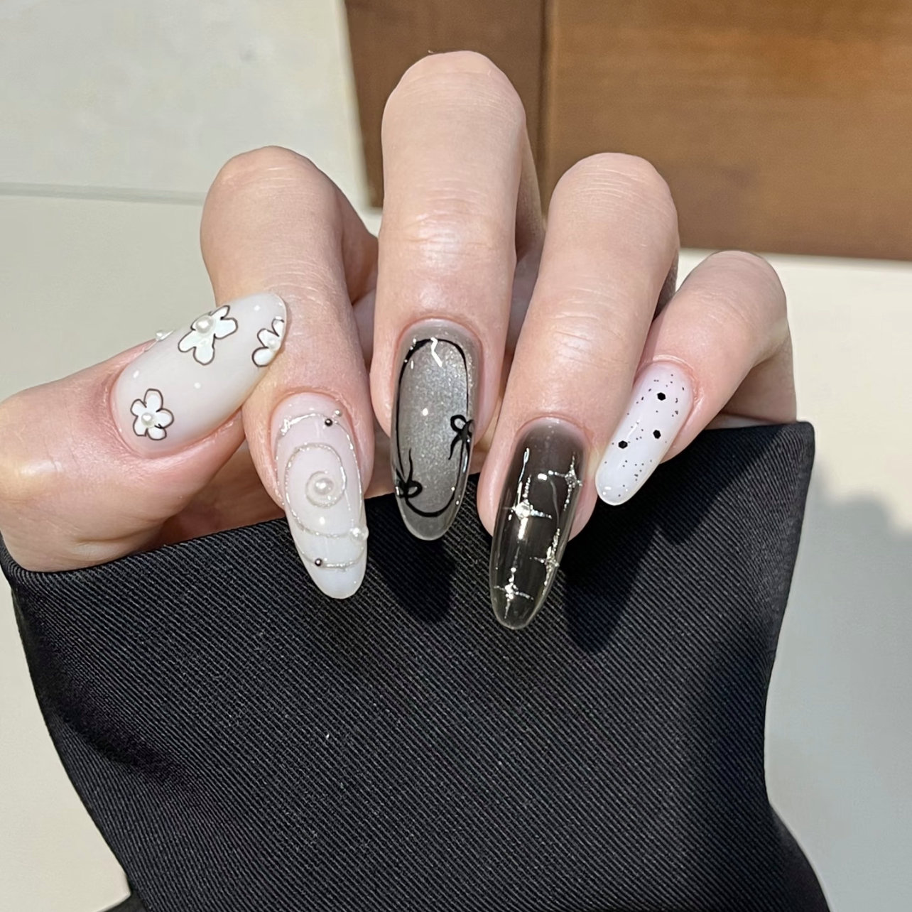 S________nail