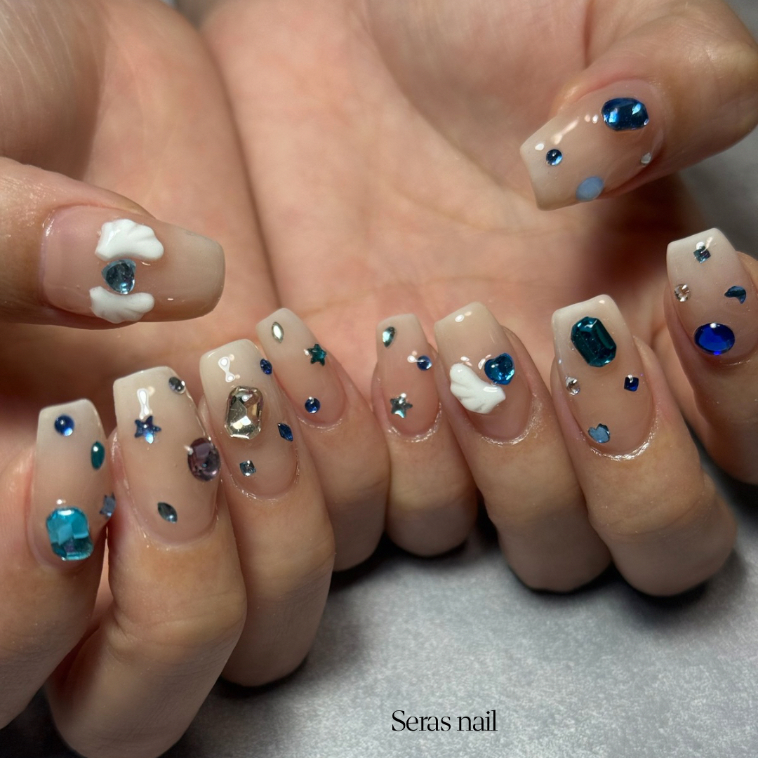 Seras_nail