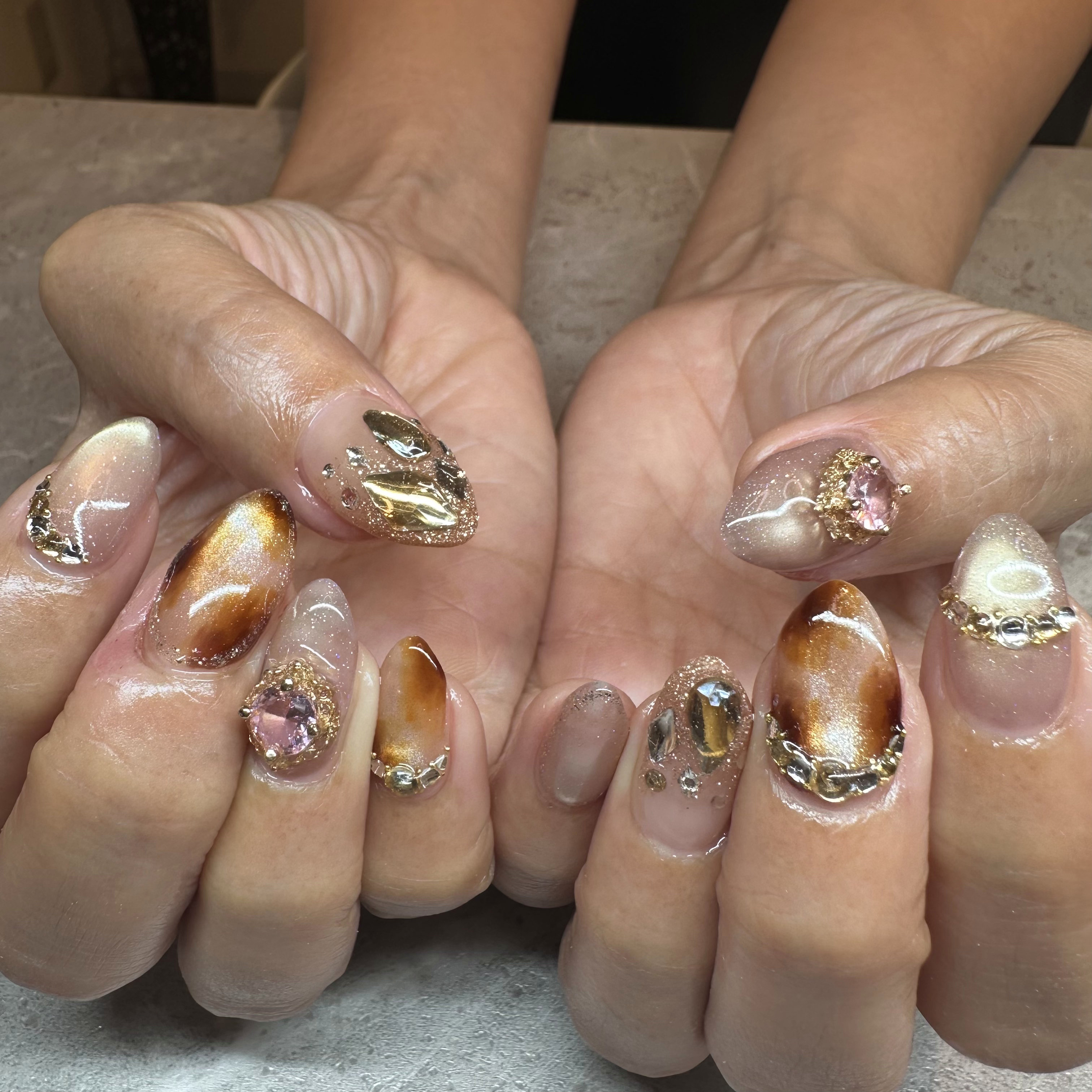 nail_by_megue