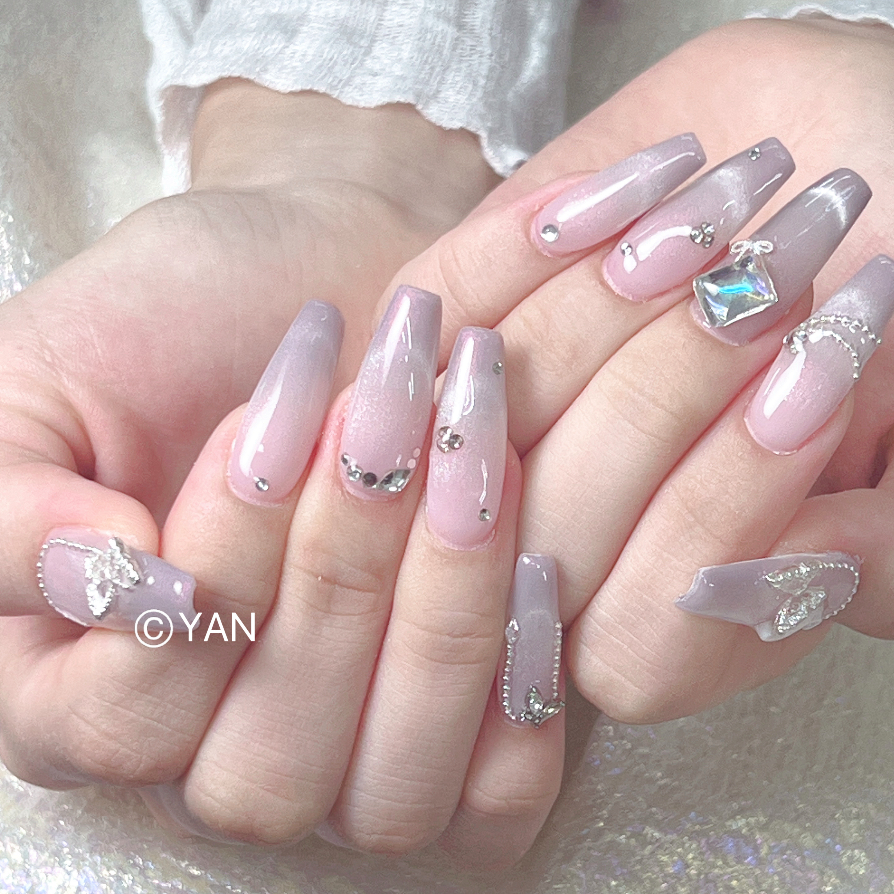 Queens_Yan