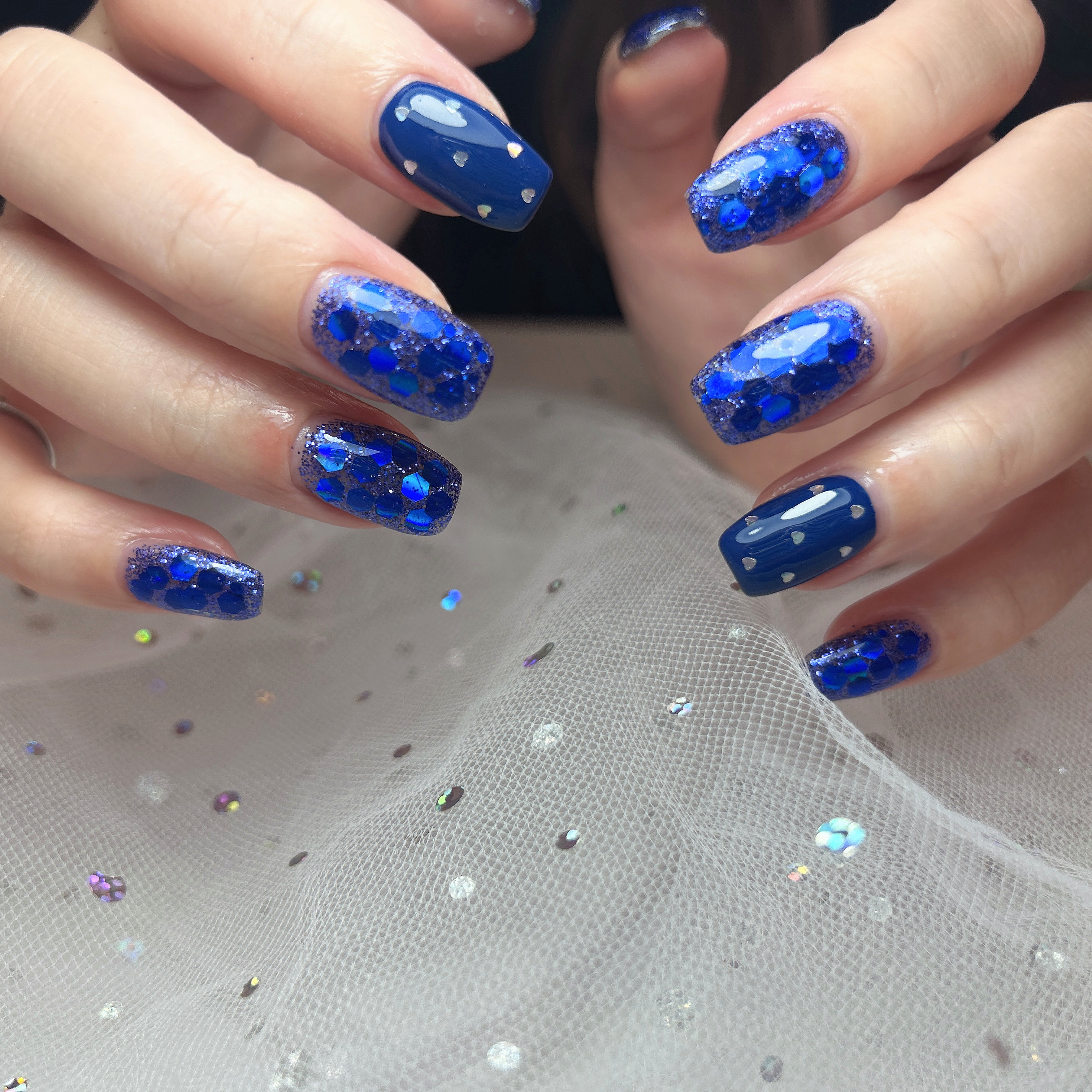 Nail_amber