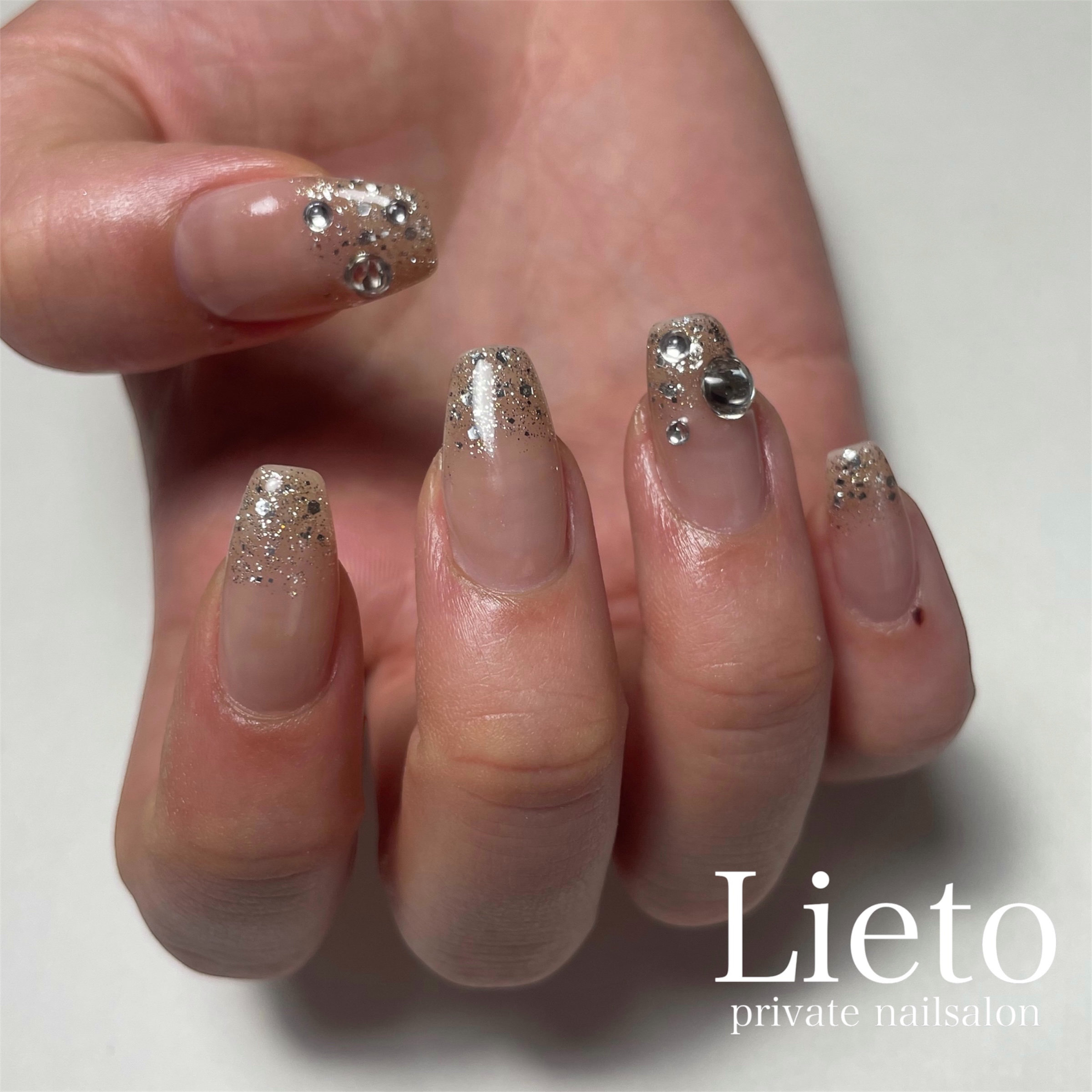 Lieto_nail