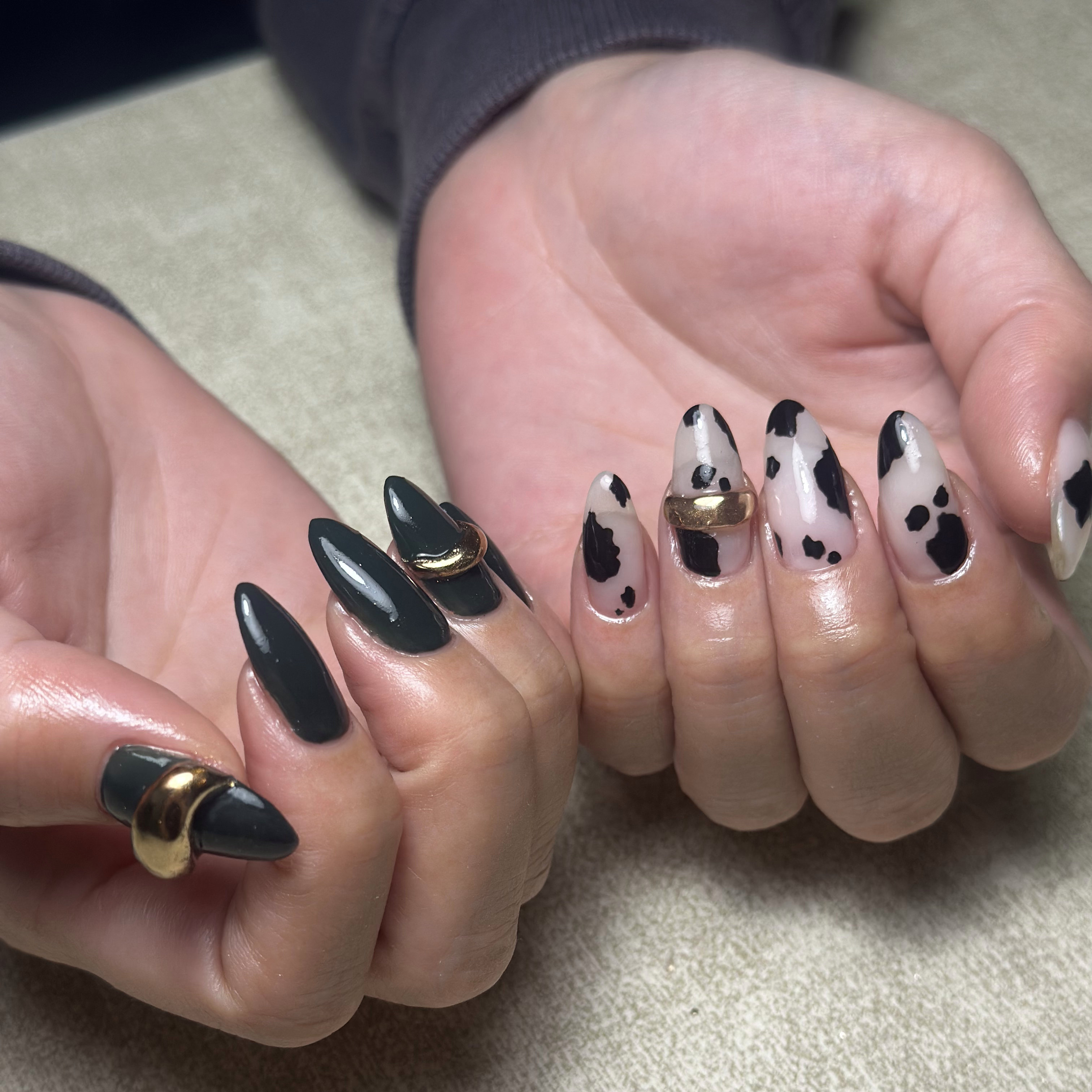 privatenailroom.Antet