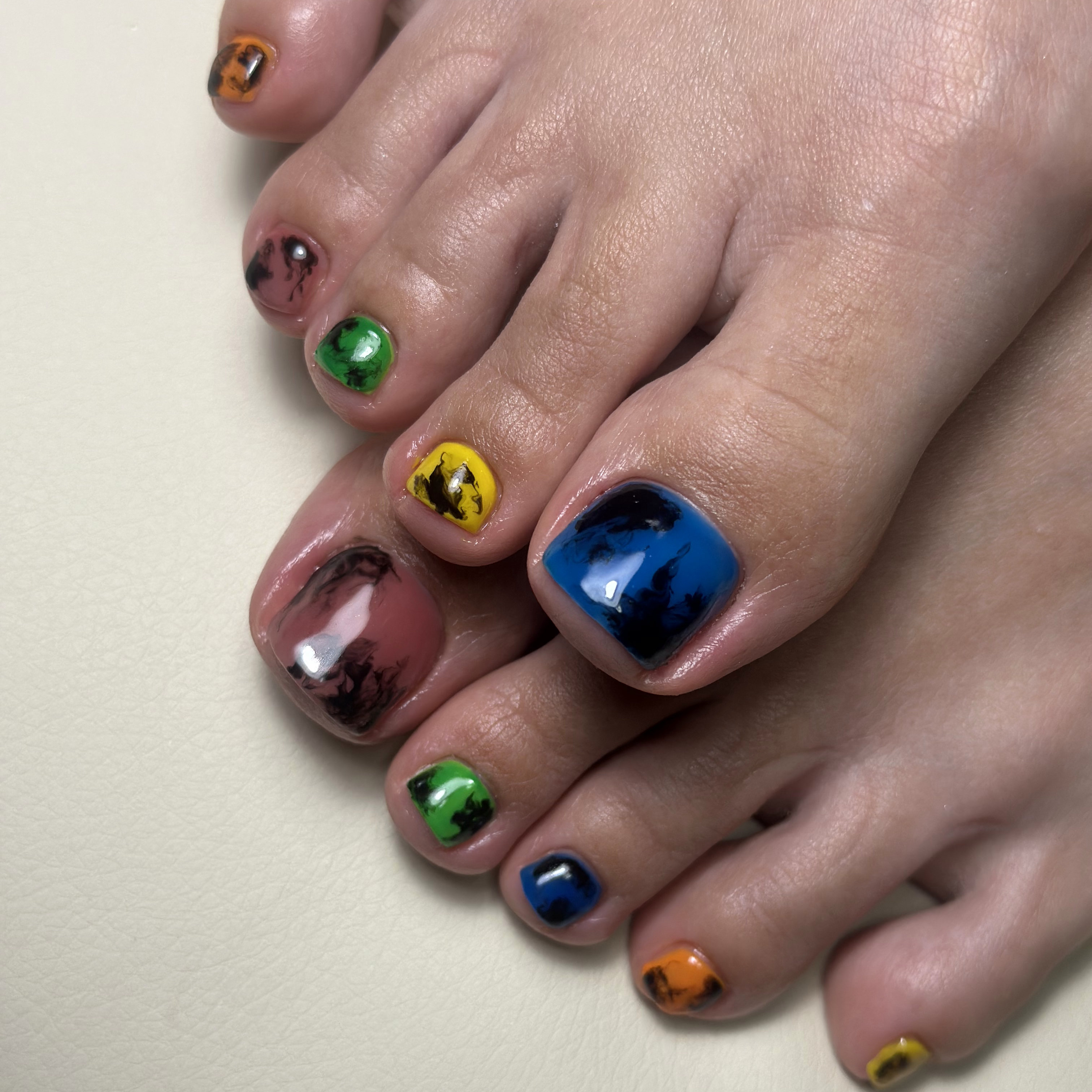 privatenailroom.Antet