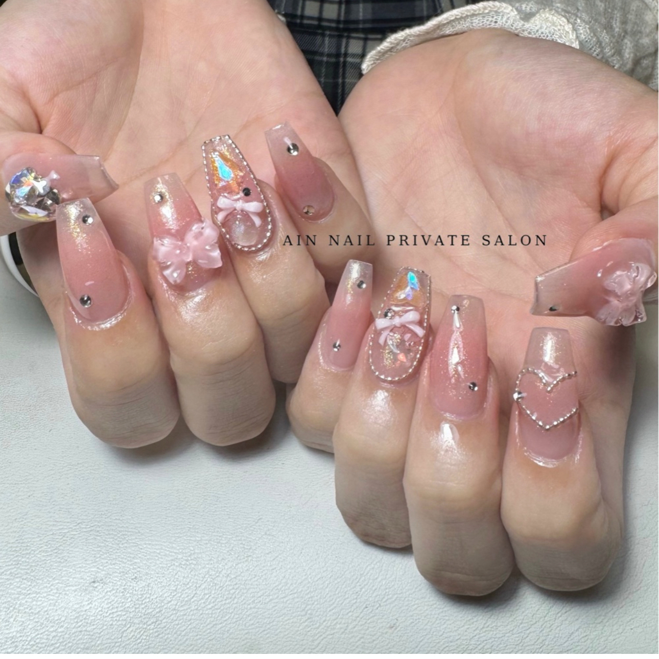 ain.nail