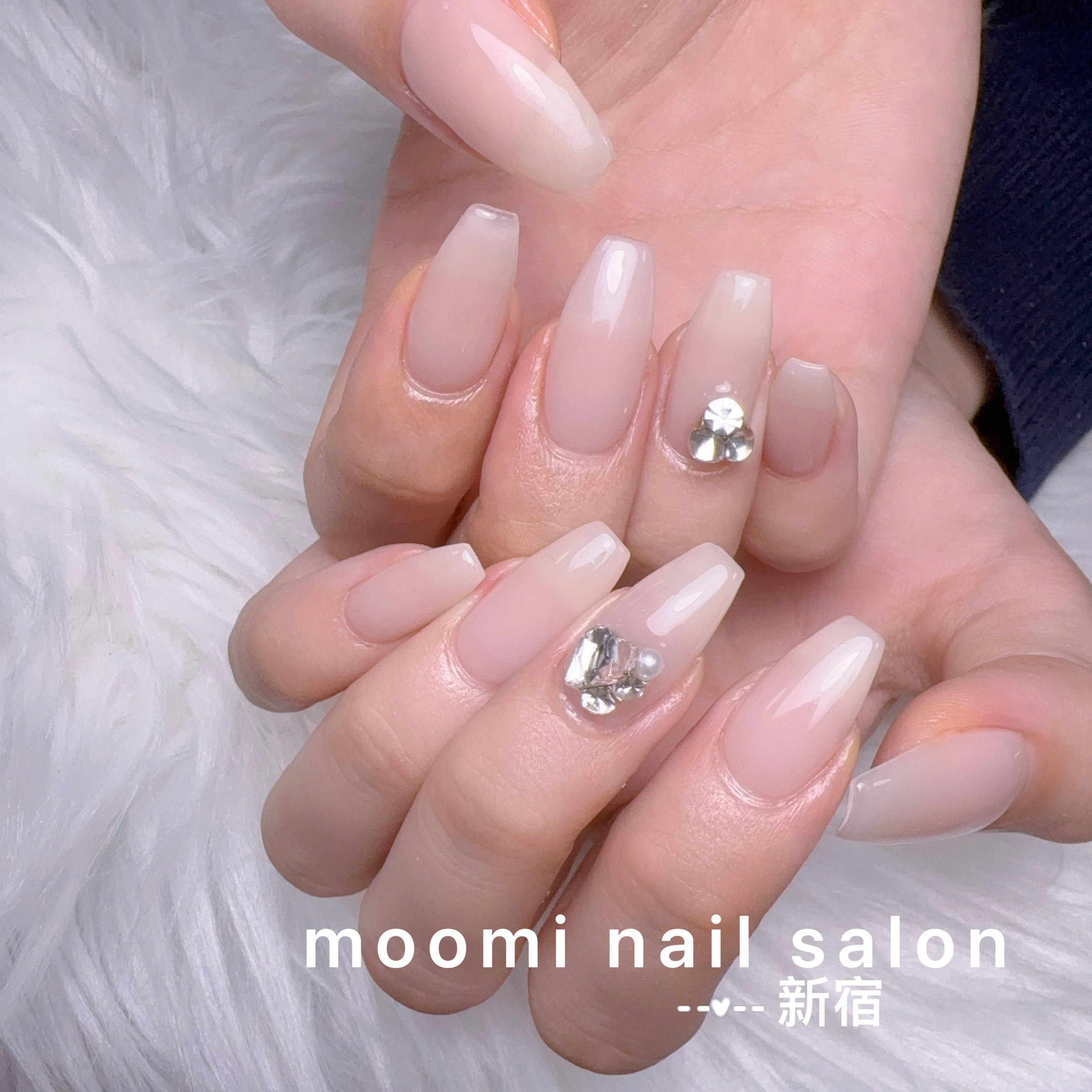Moomi.nailsalon