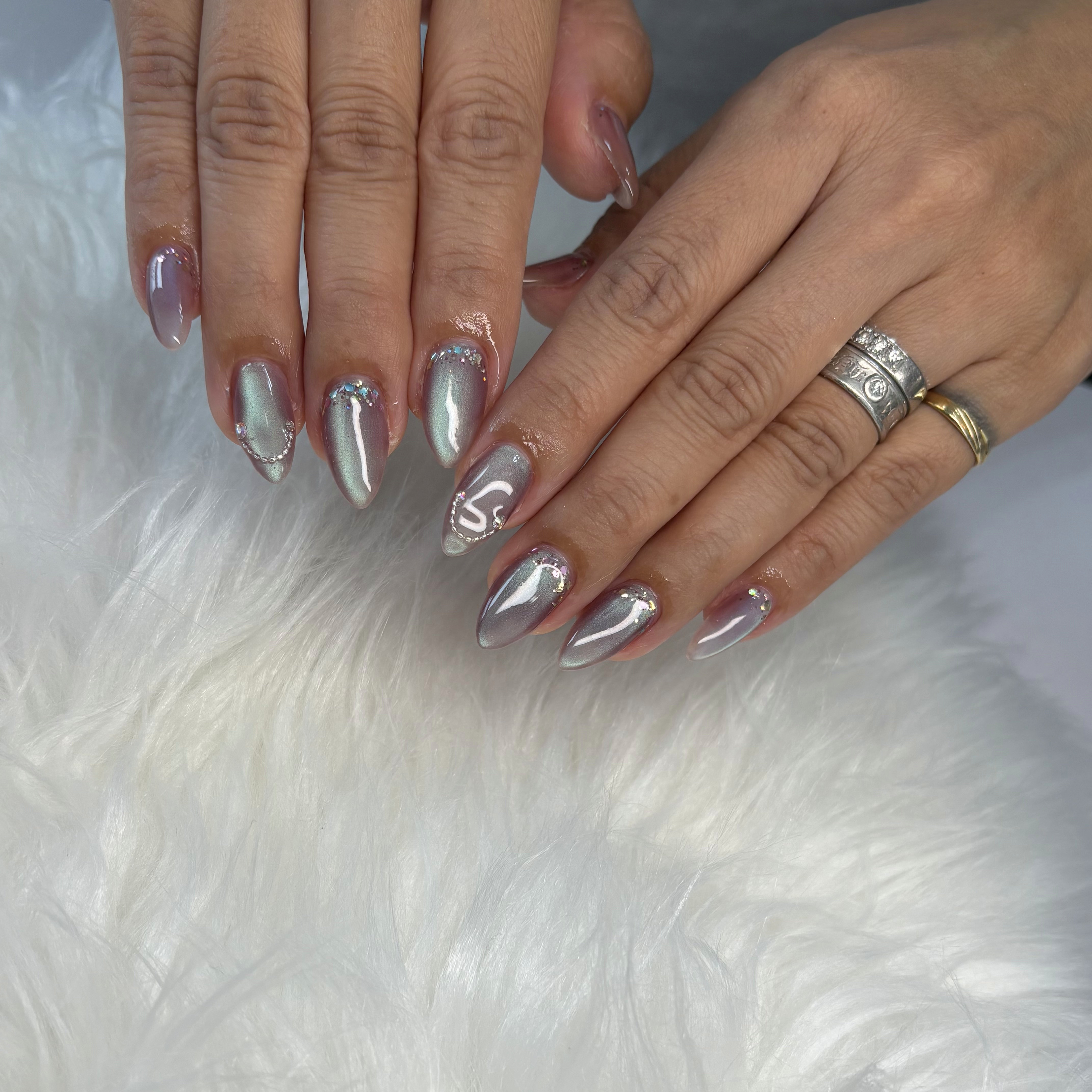 Aya...nail