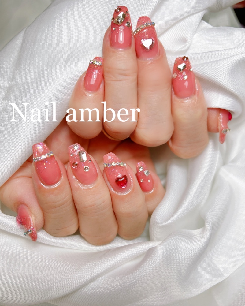 Nail_amber