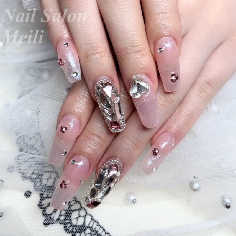 nail_meili_sarina
