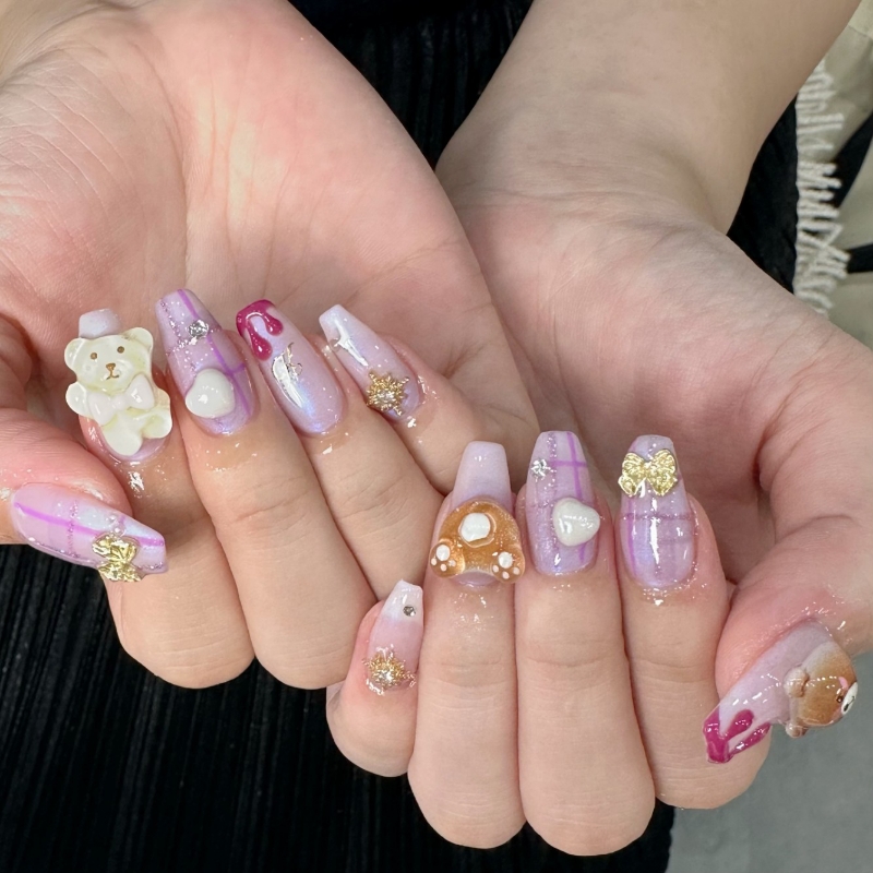 UM_NailSALON