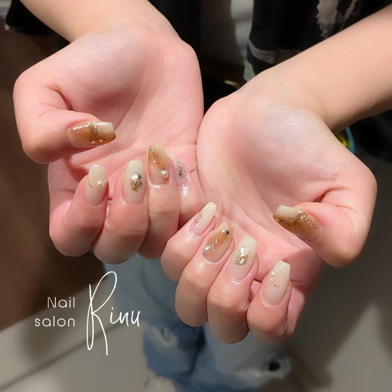 Rinu_nail