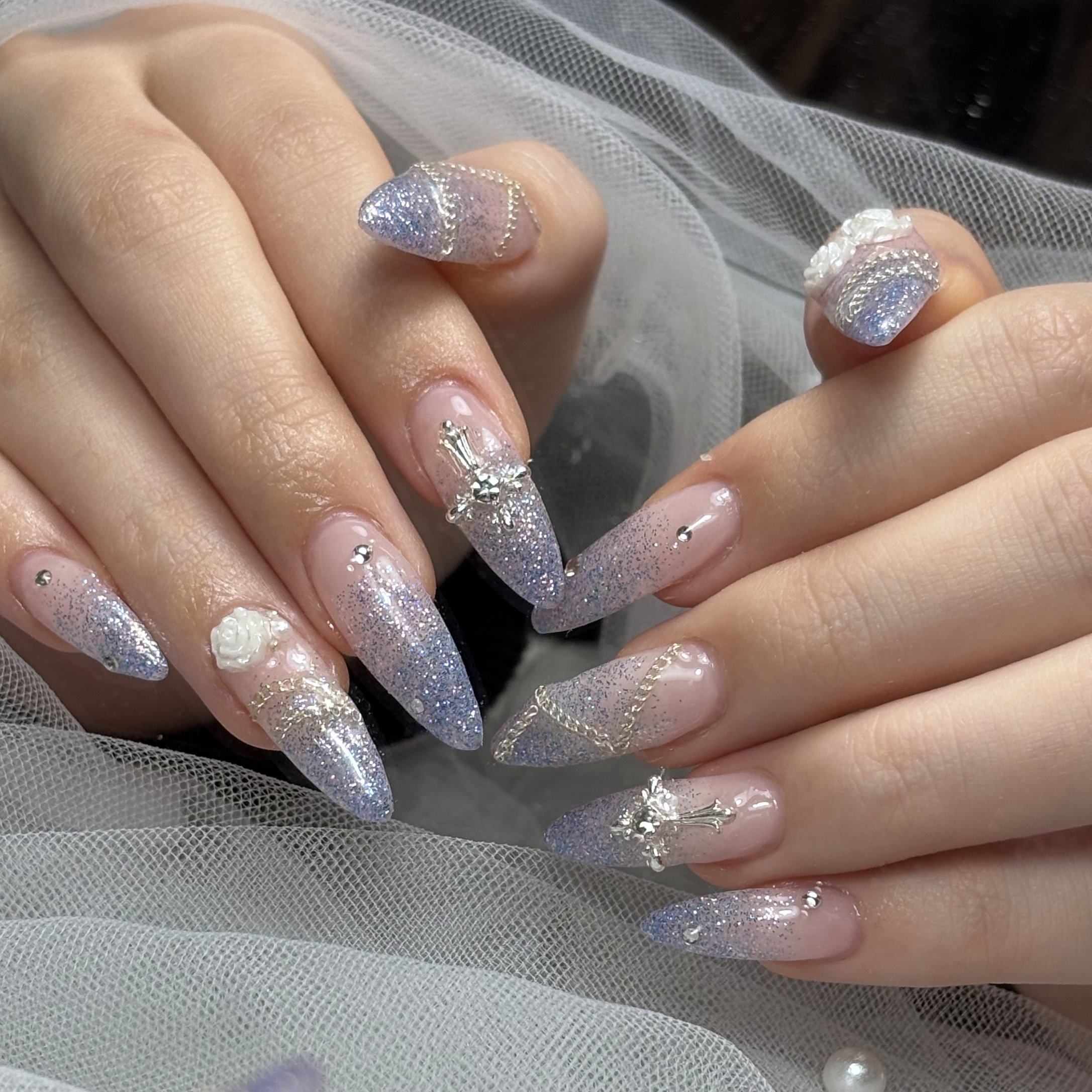nail_salon.m