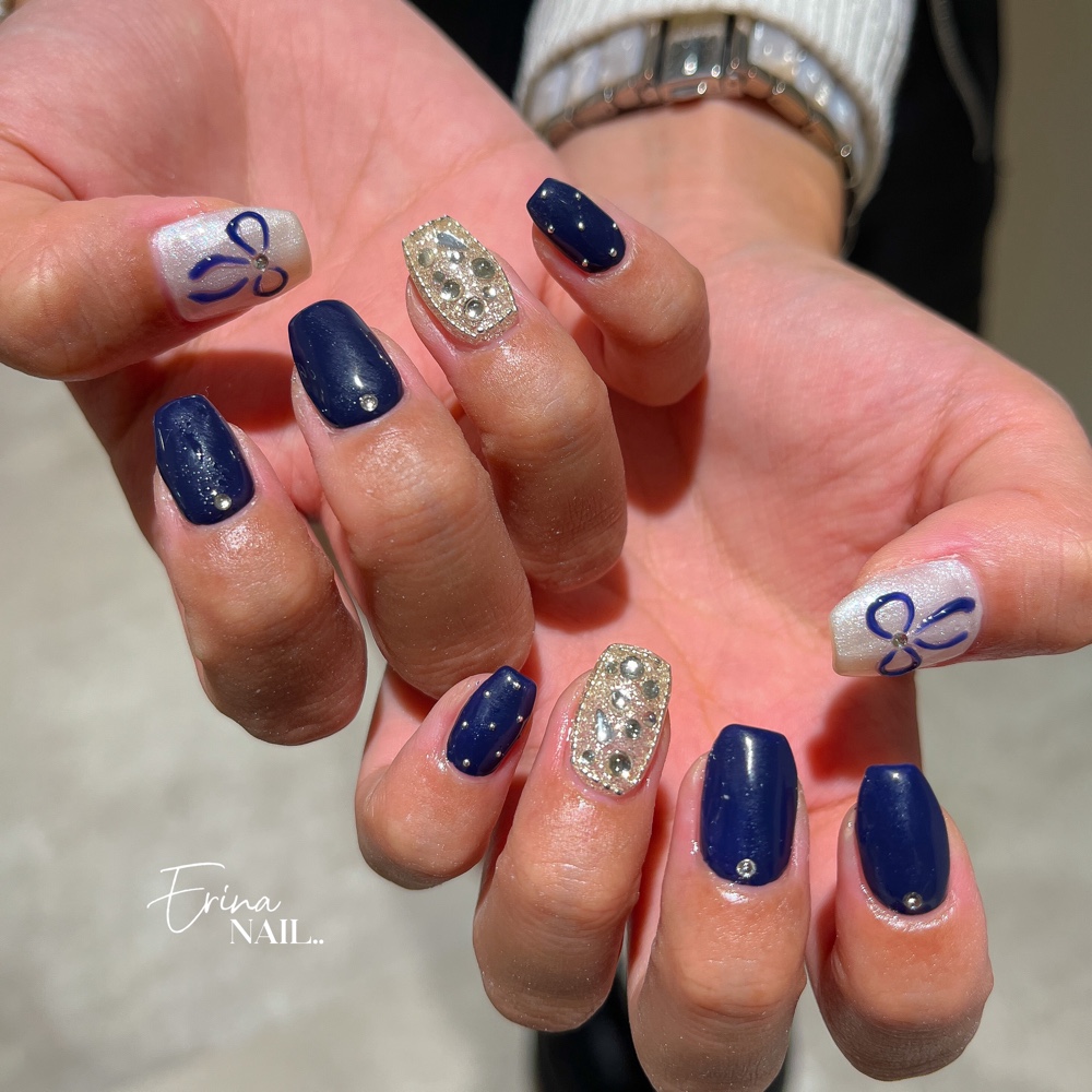 Nail_Erina