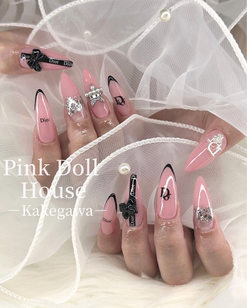 PinkDollHouse_kg