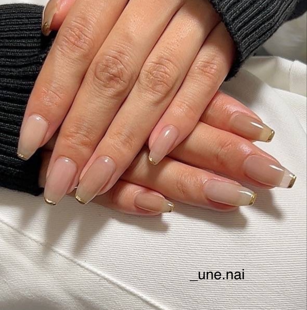 _une.nail