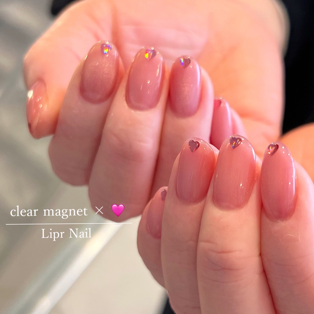 Lipr_Nail