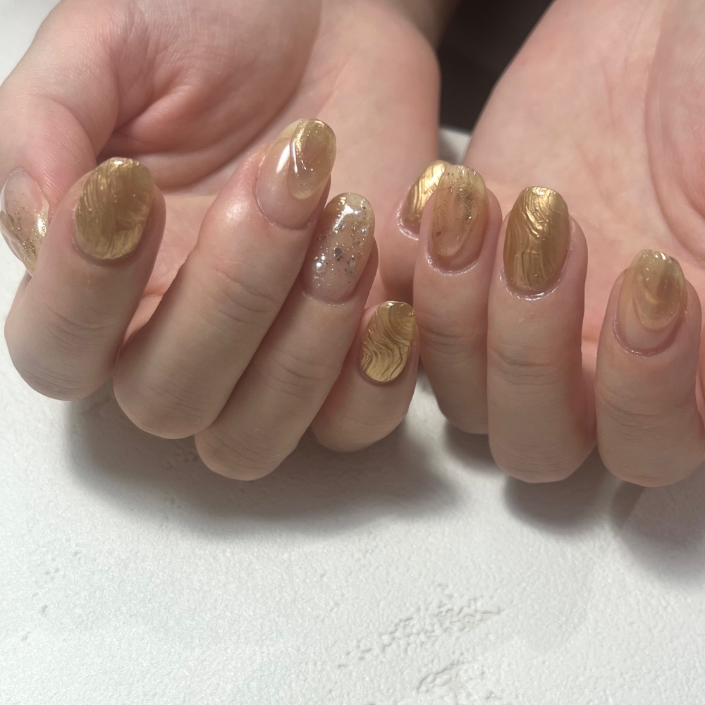 emi_nail