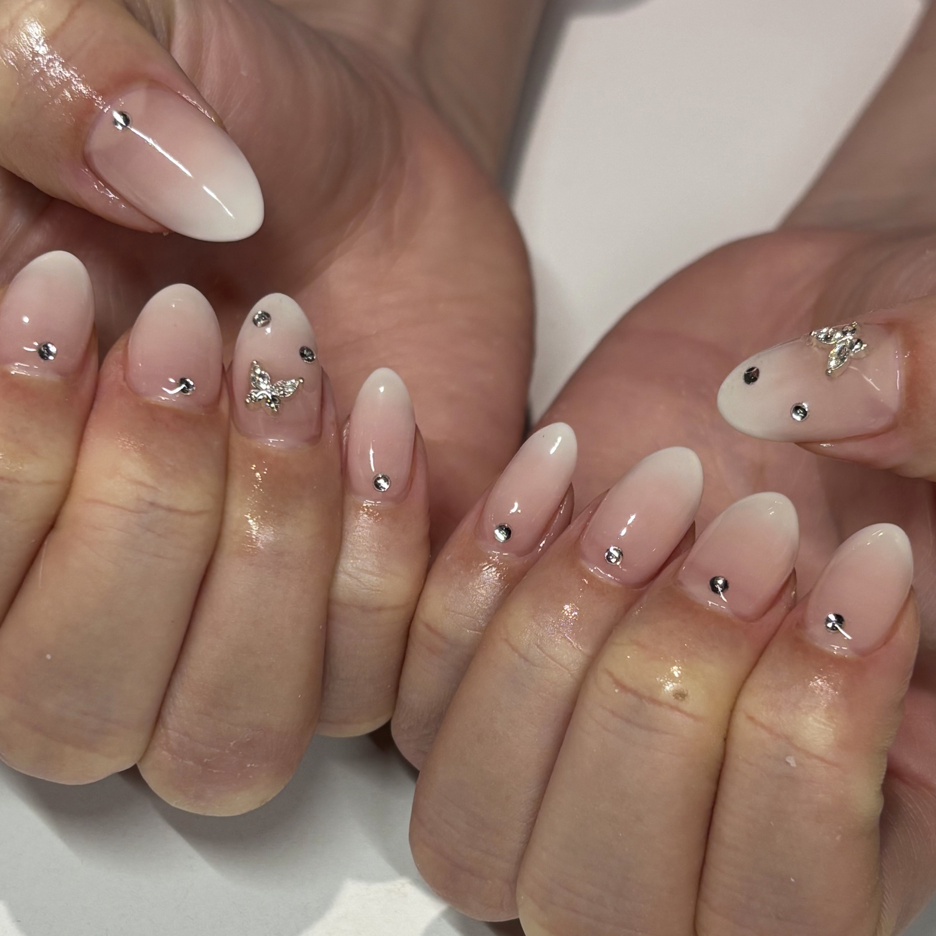 rei_s2_nail