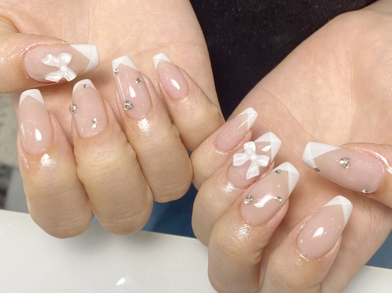 UM_NailSALON