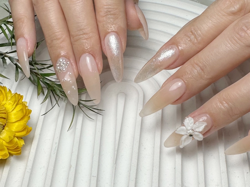 UM_NailSALON