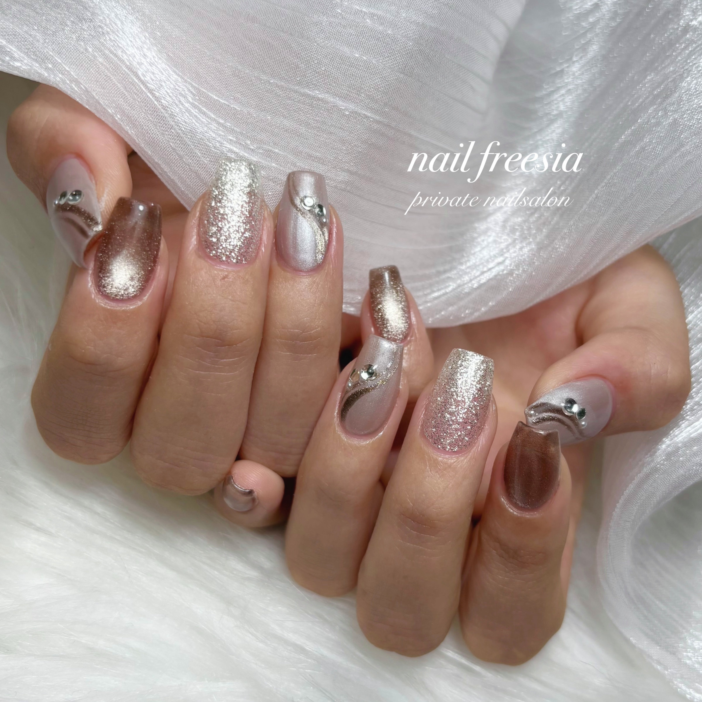 nail_freesia
