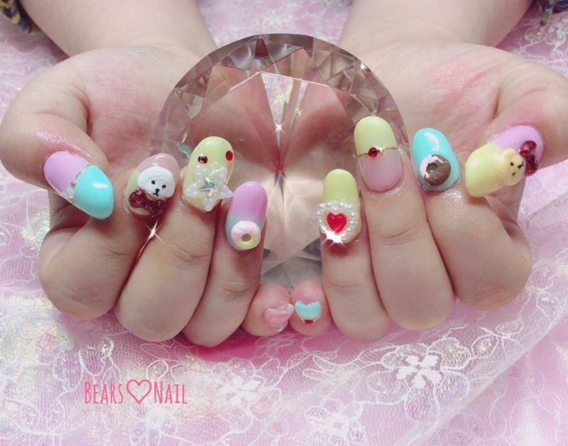bears_nail