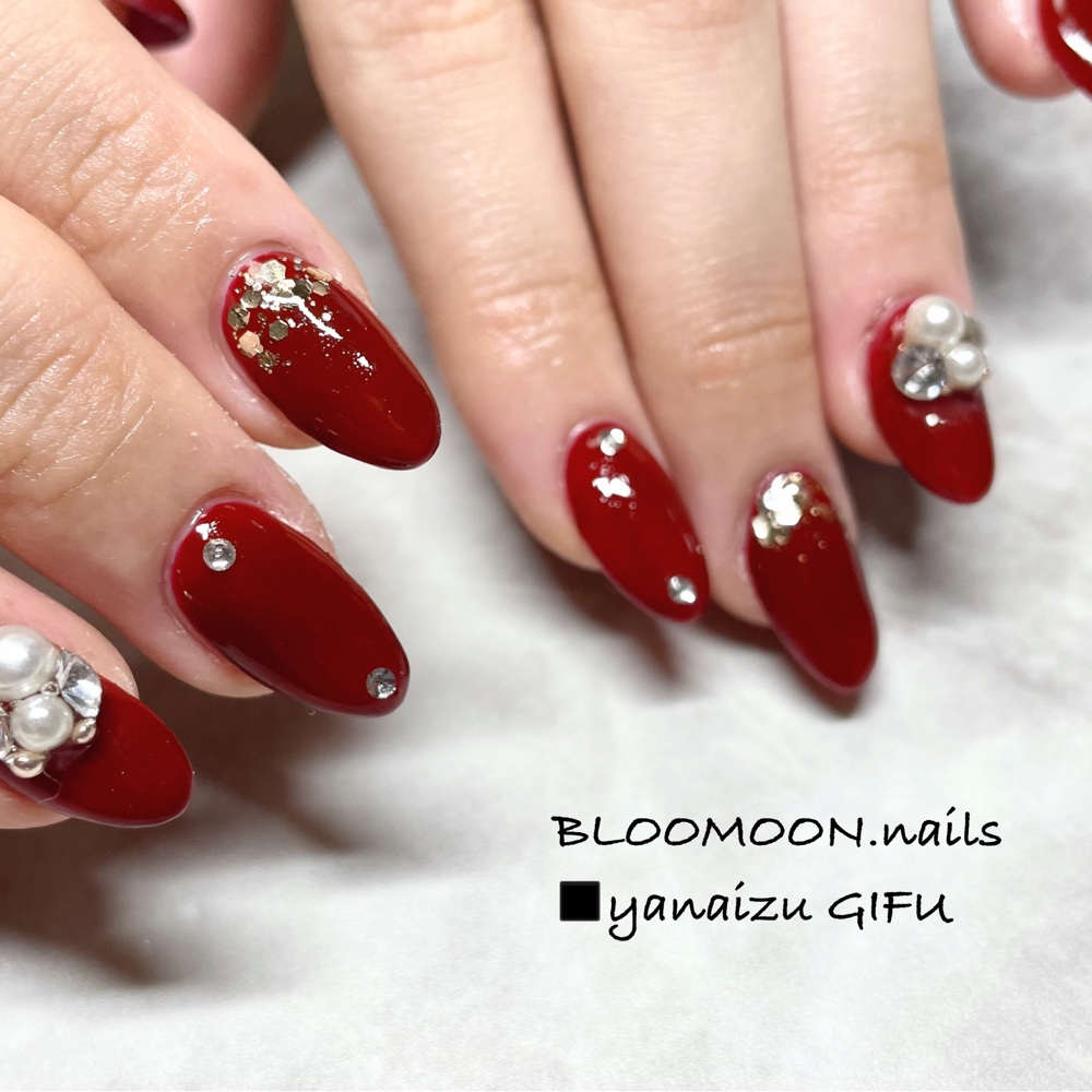 BLOOMOON.nails