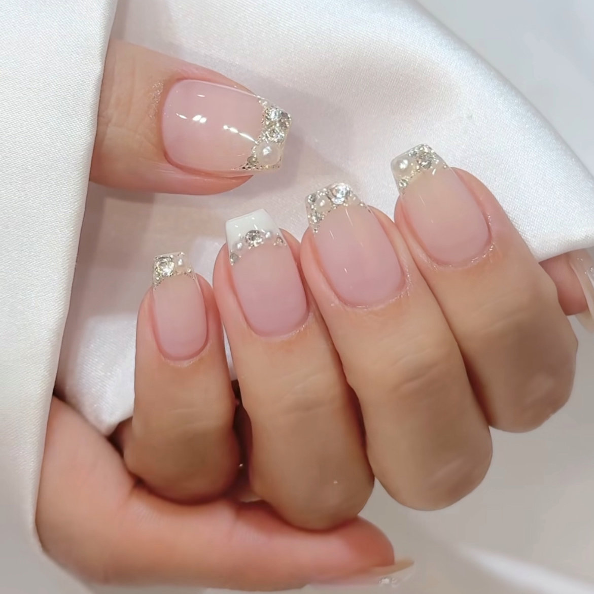 Rina.Nail