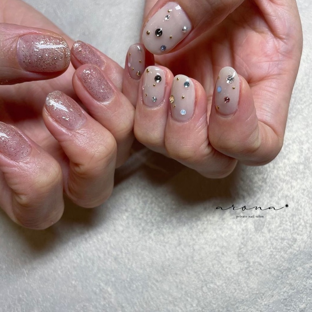 arona_nail