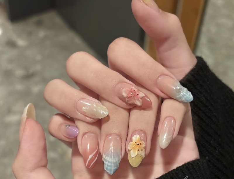 UM_NailSALON