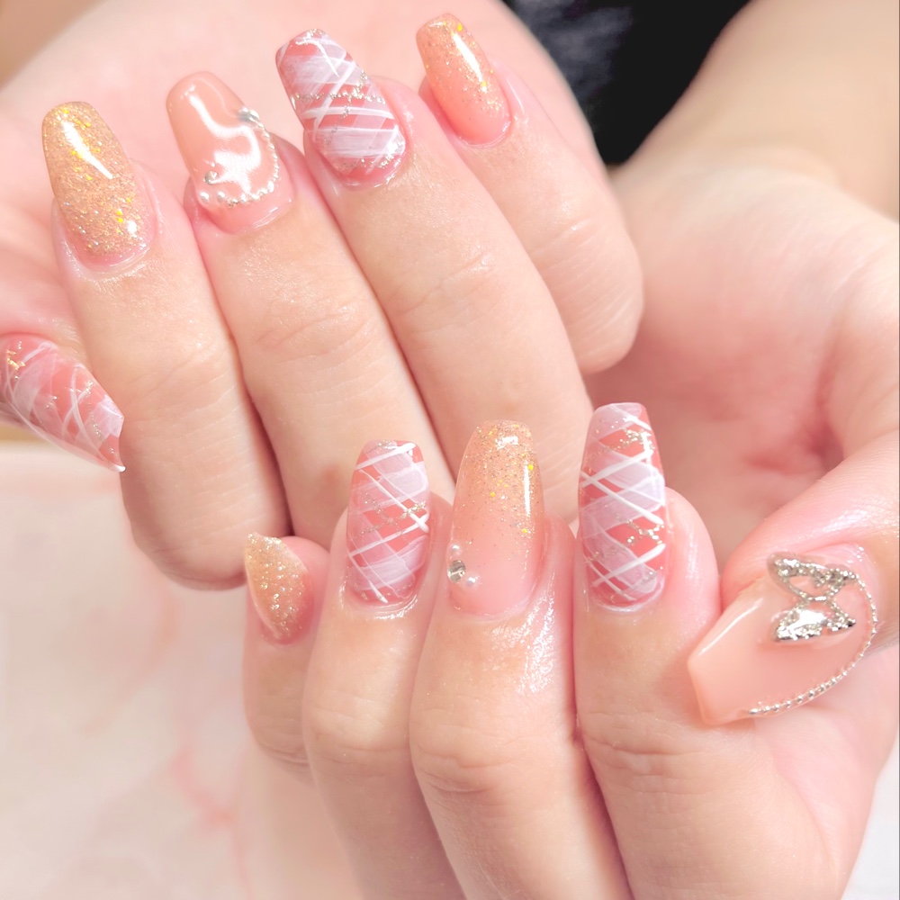 Chisato_Nail