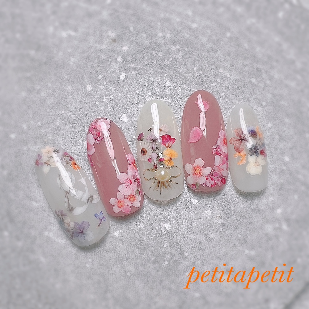 nailsalon_petit.a.petit