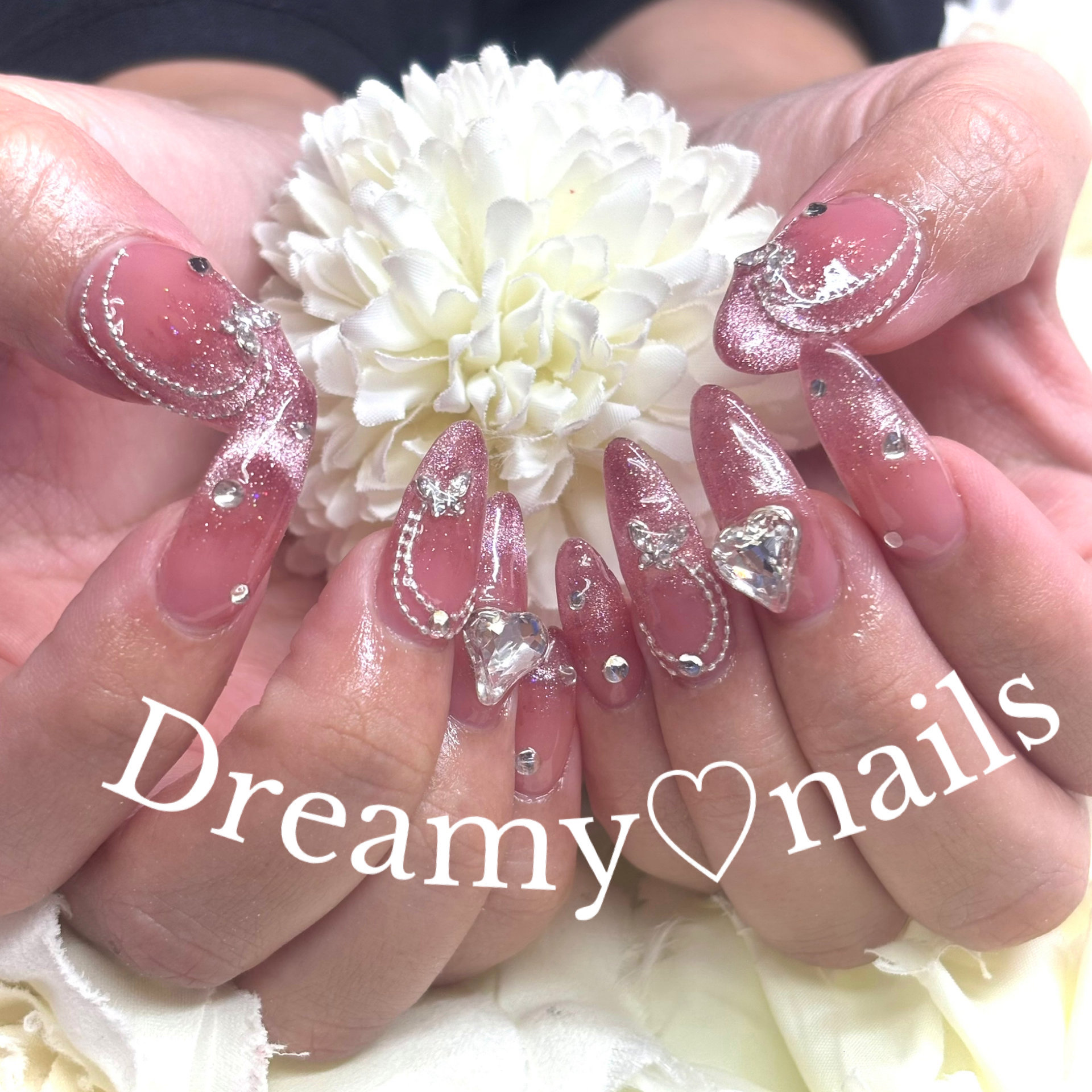 Dreamy_nails