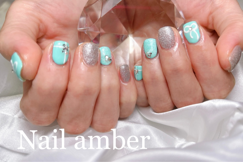 Nail_amber