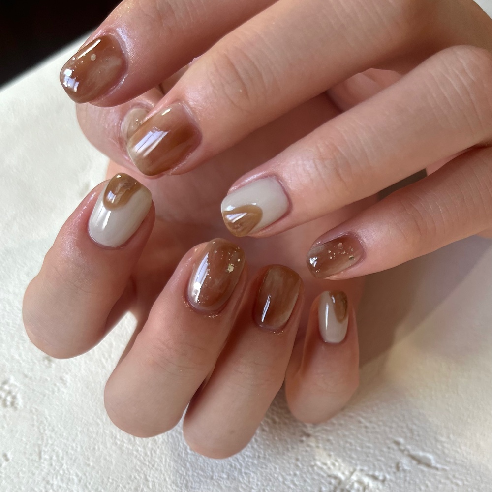 emi_nail