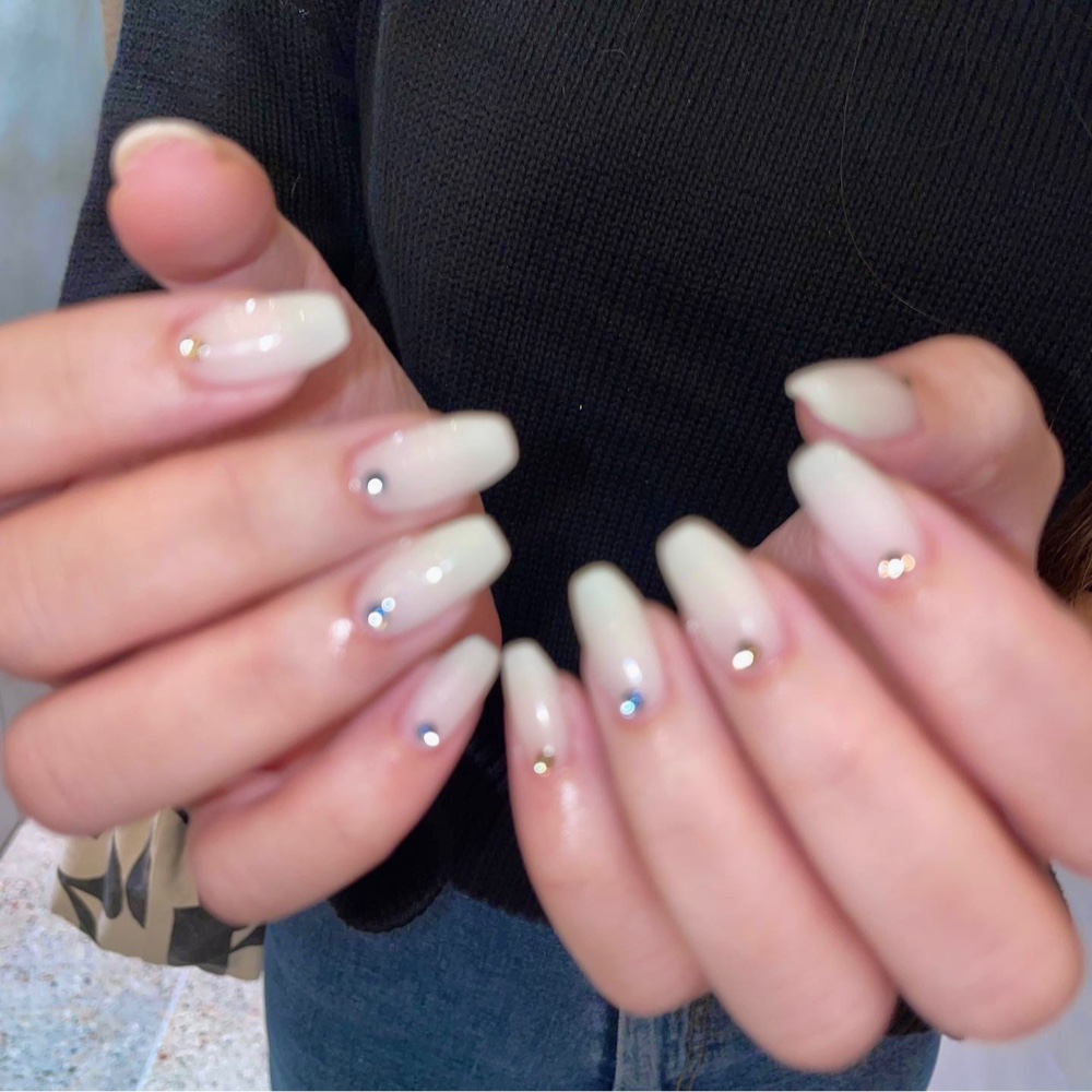 momo.nail