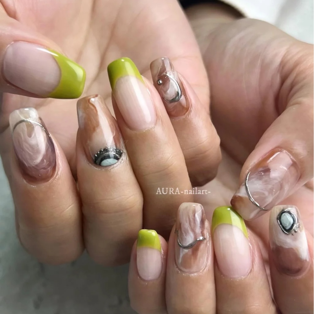 AURA_nailart