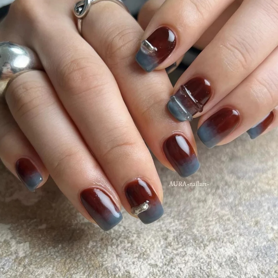 AURA_nailart