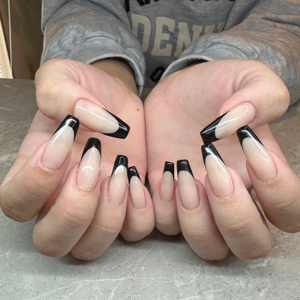 nail_by_megue