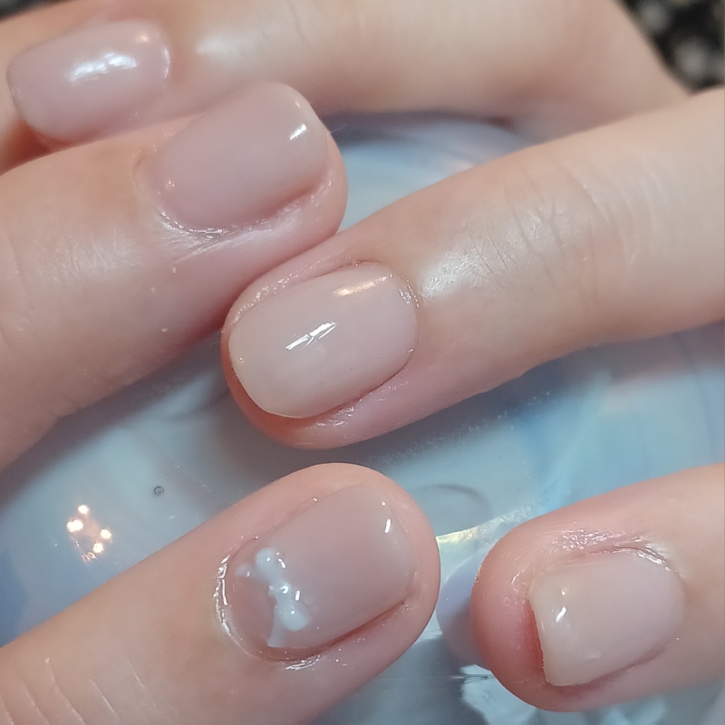 antique.nail