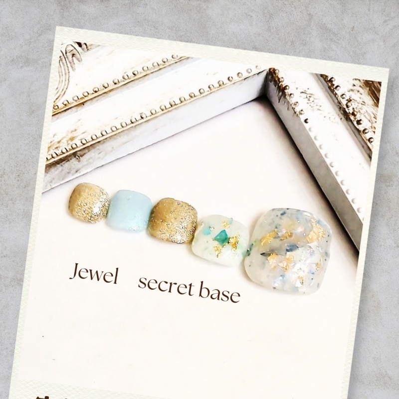 Jewel.secret.base