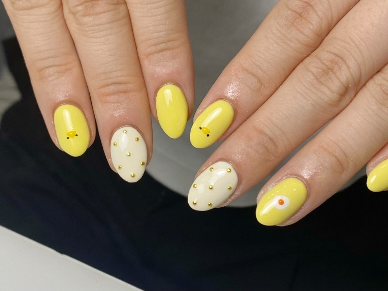 UM_NailSALON