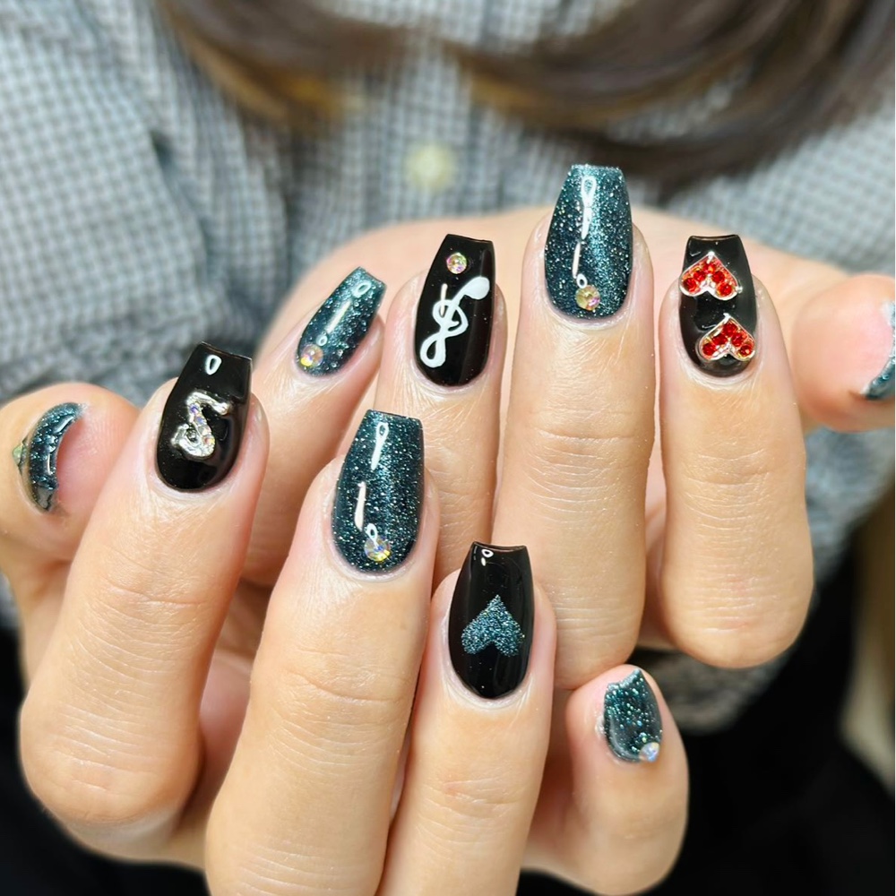 Nail_usagi