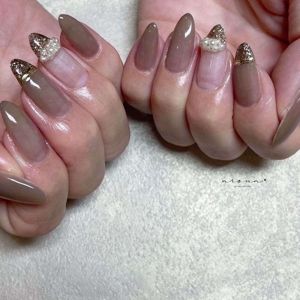 arona_nail