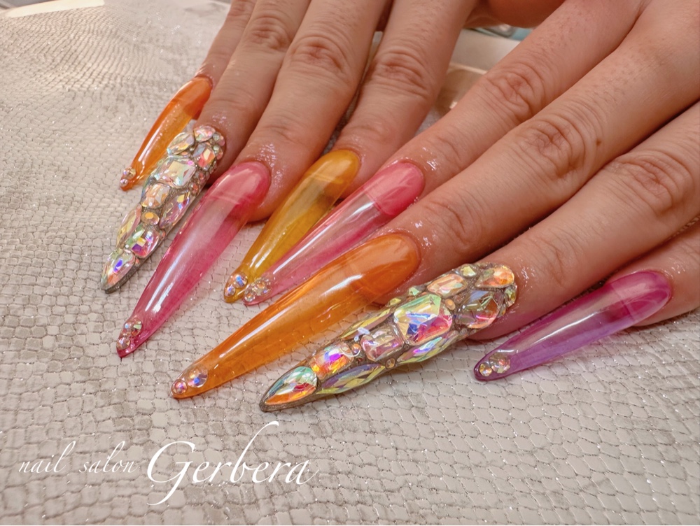 nail_gerbera