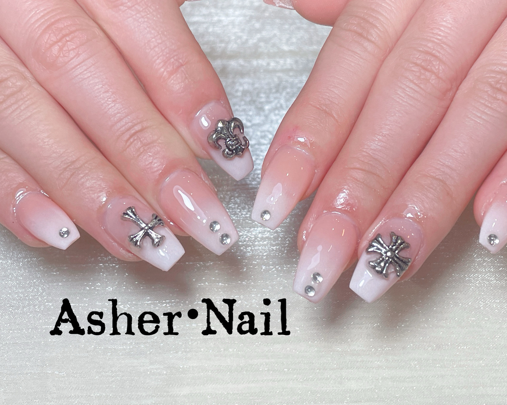 Asher_Nail